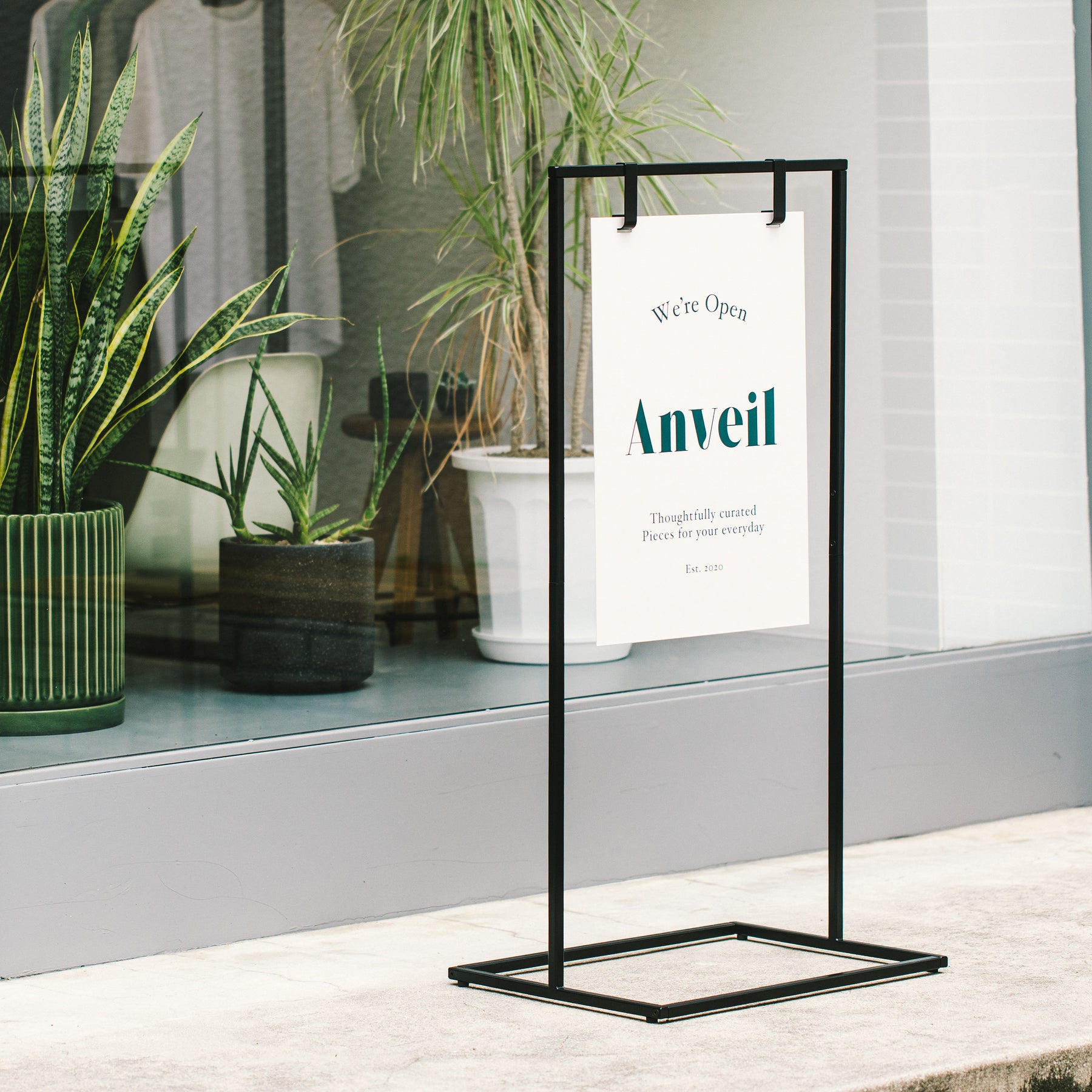 TOWER スタンドサイン ディテール