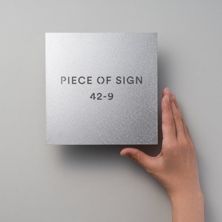 THE DOOR PLATE - くり抜き仕上げ - PIECE OF SIGN