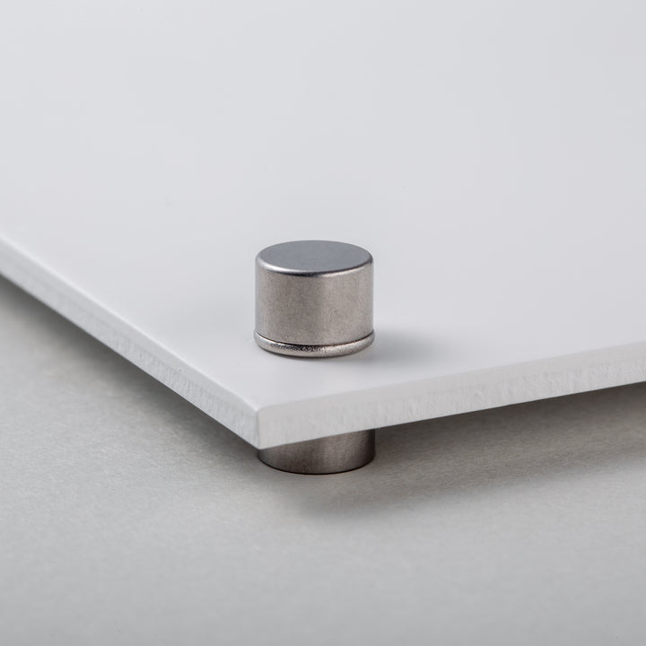THE DOOR PLATE - RIVET