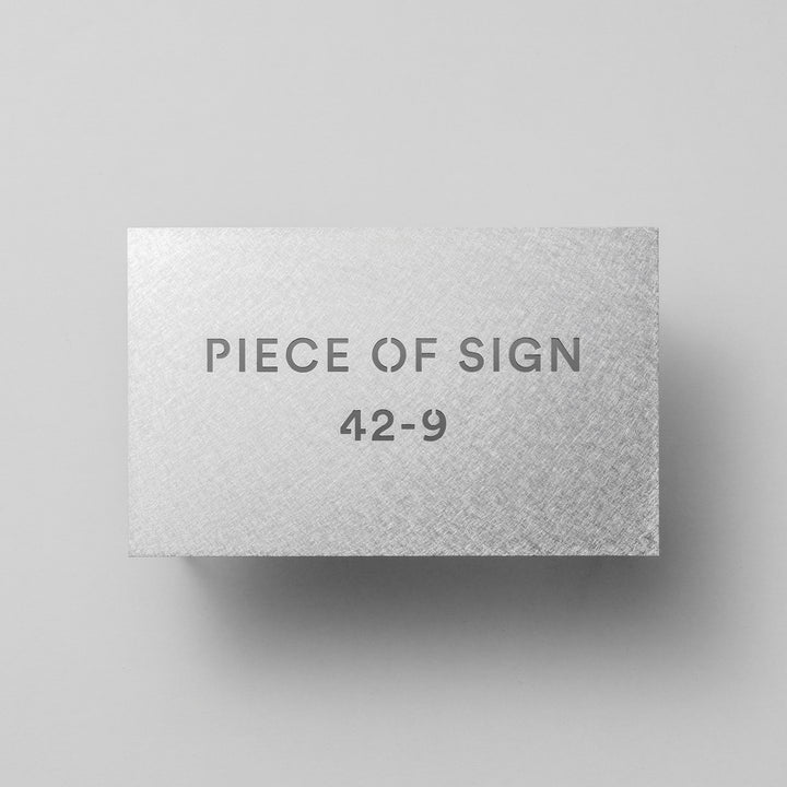 THE DOOR PLATE - くり抜き仕上げ - PIECE OF SIGN
