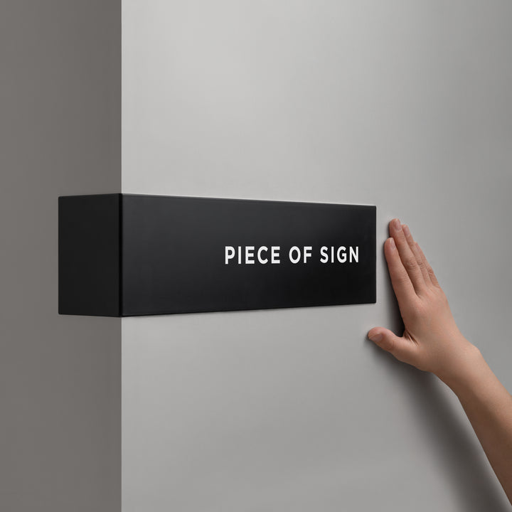 L-SHAPED DOOR SIGN