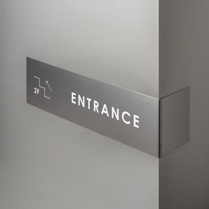 L-SHAPED DOOR SIGN