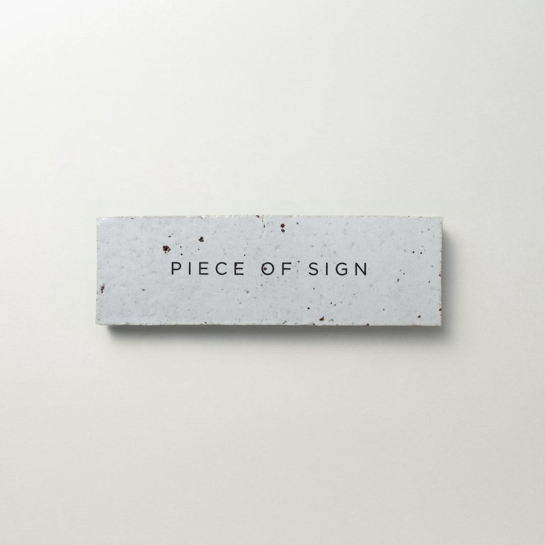 彫刻 サイン 31_01_a48ed90d-df1a-4996-8df1-