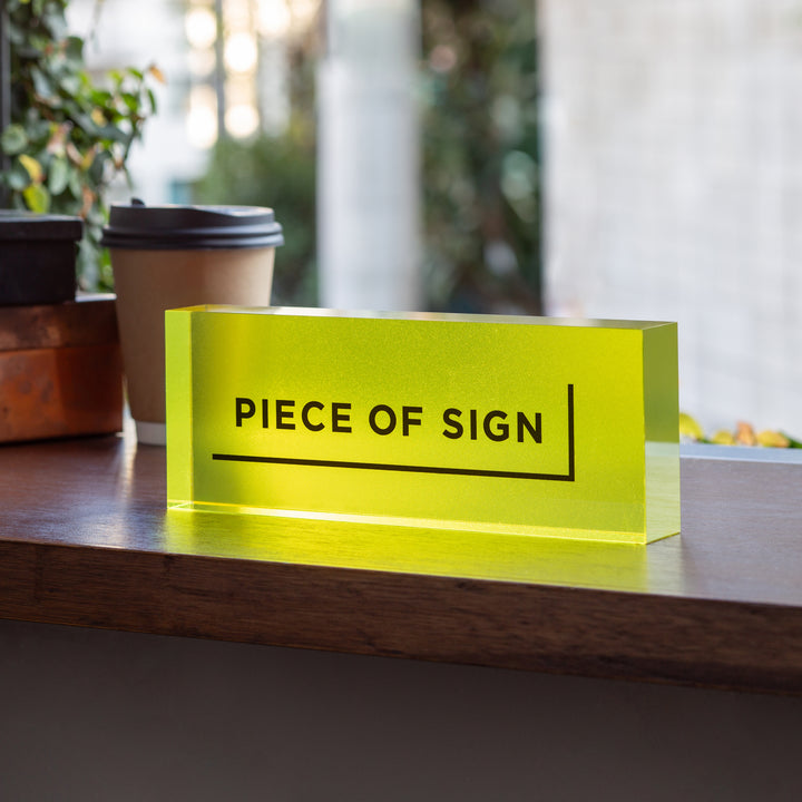 COUNTER / TABLE TOP サイン - アクリルカラー印刷 - PIECE OF SIGN