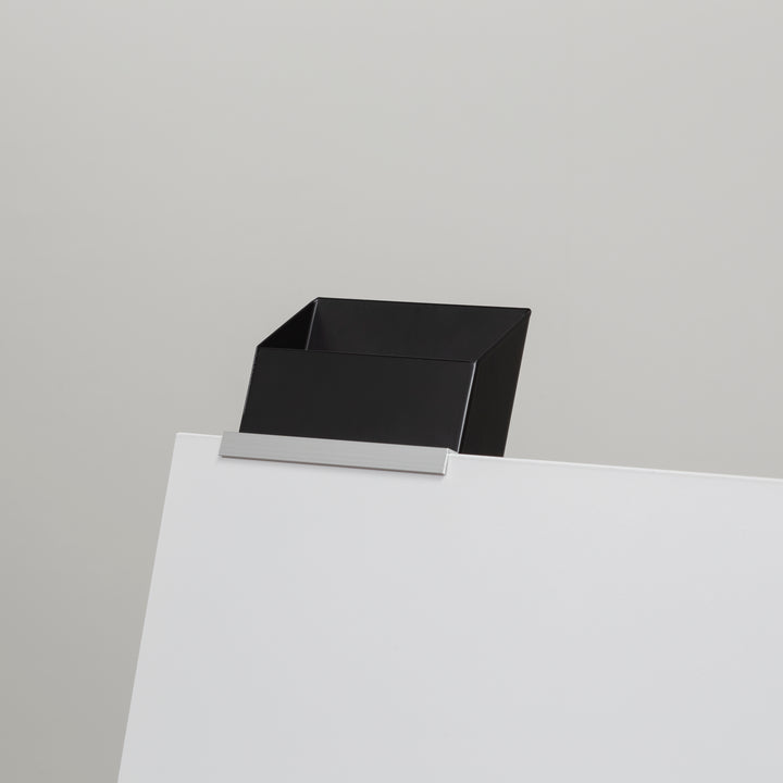 FLYER BOX - チラシボックス - PIECE OF SIGN