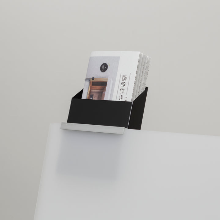 FLYER BOX - チラシボックス - PIECE OF SIGN