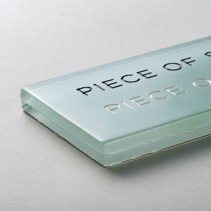 GLASS INFO SIGN - 彫刻仕上げ - PIECE OF SIGN