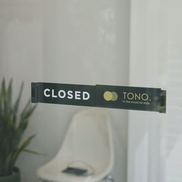 OPEN & CLOSED Wall Sign