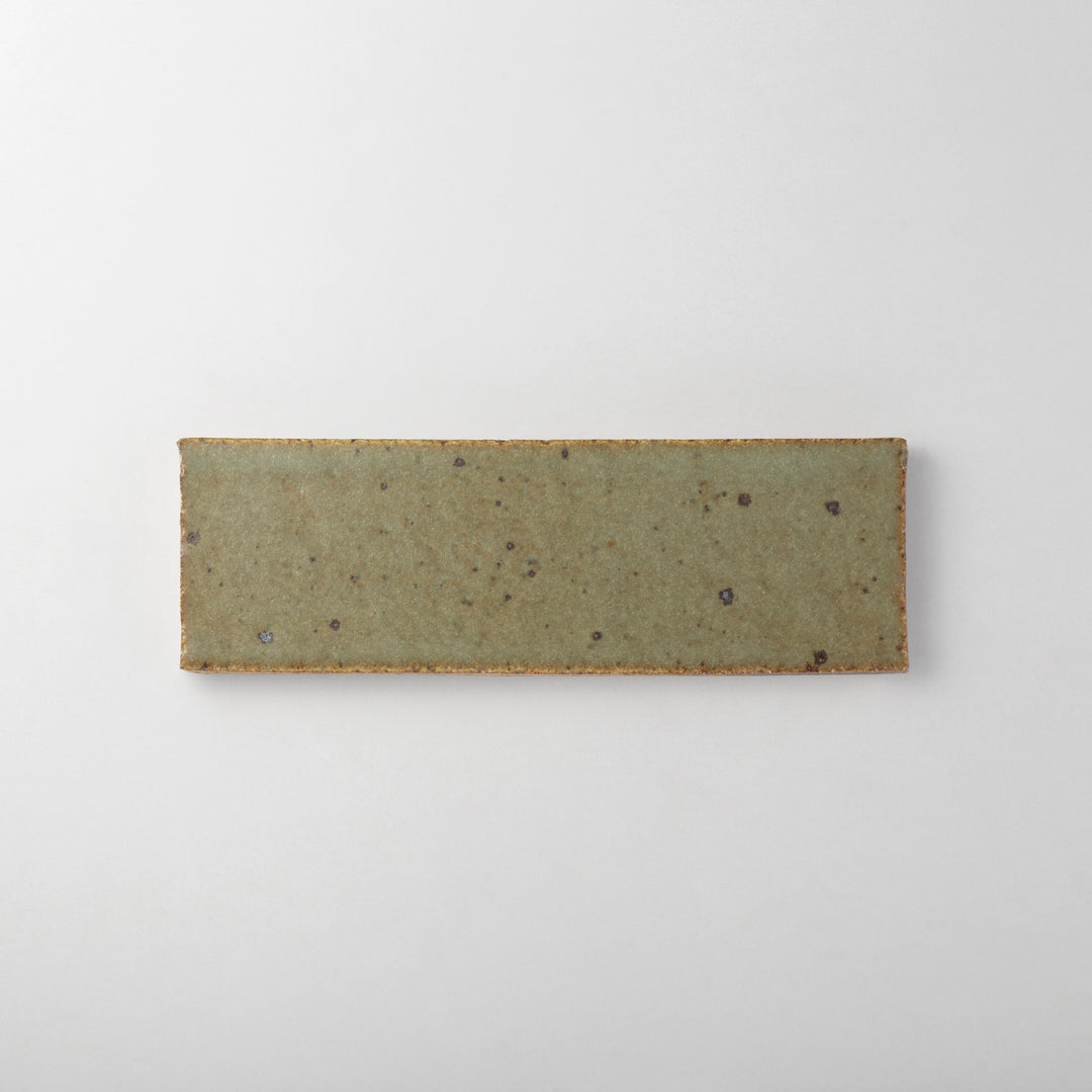 木彫り　花と孔雀　アプリコットプレート PNT 吉祥花鳥 雀と南天 豆皿 ｜ 【アデリア公式】ガラス雑貨の卸・仕入