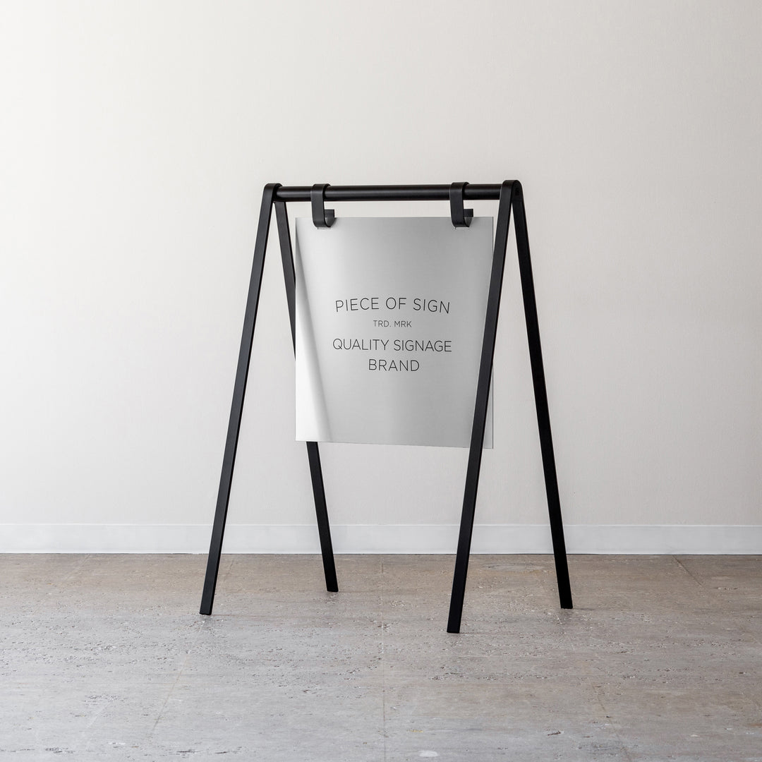 ワンピース　立て看板　新品 7b762e27736aa74bd70b829b273062