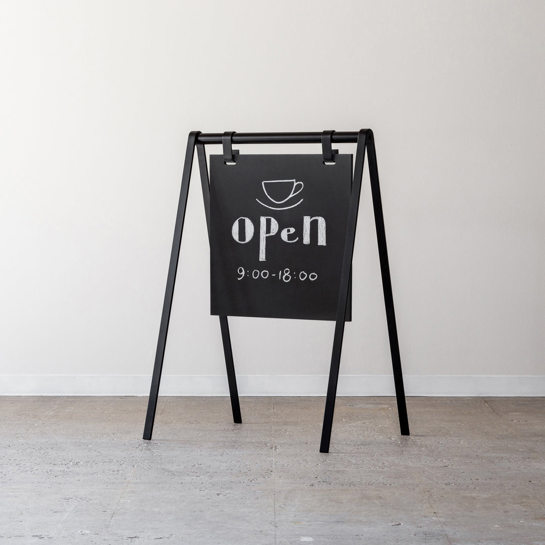 ワンピース　立て看板　新品 A-FRAME スタンドサイン